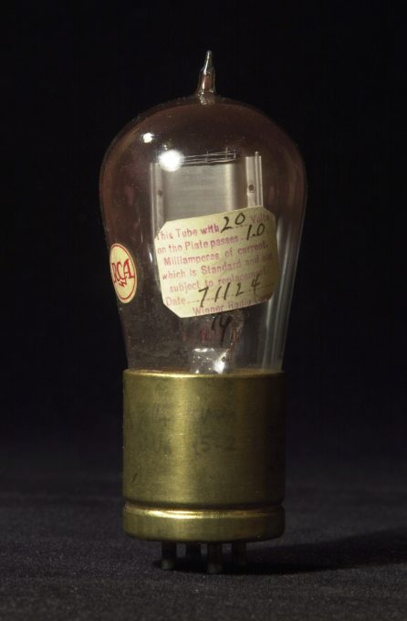 RCA Radiotron UV-200, 1924