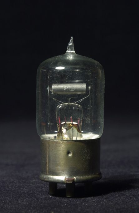 KTD triode, early 1920s